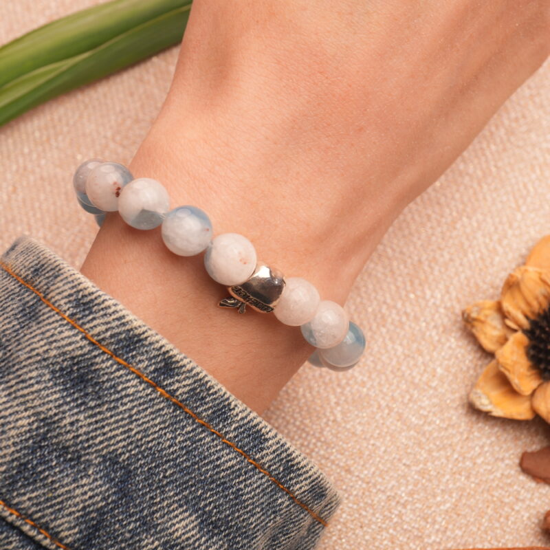 Wearing Aquamarine Bracelet – Calming Gemstone Jewelry for Communication