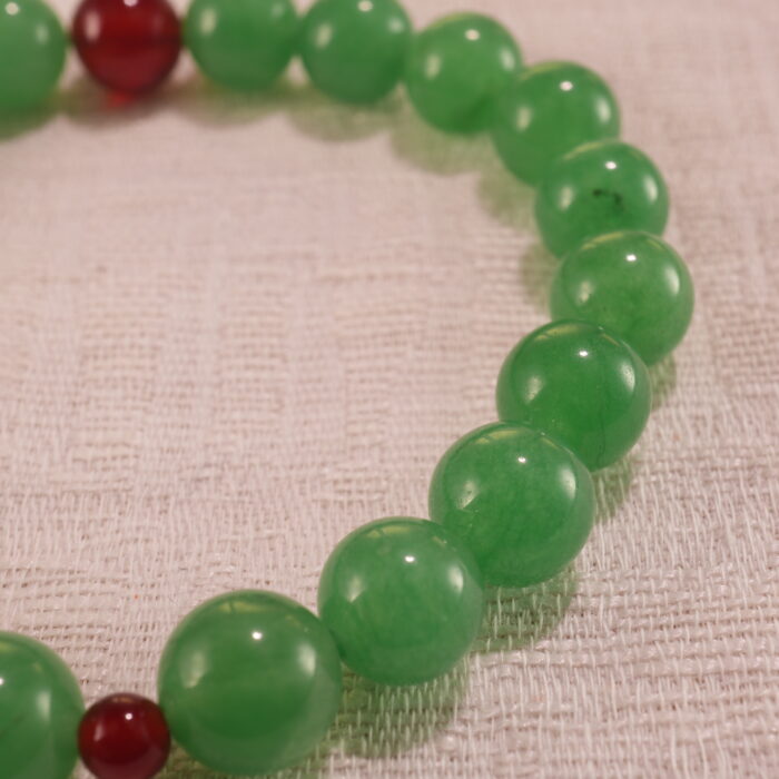 Close-up of Green Aventurine and Red Agate Beads – Good Luck 8mm Gemstone Bracelet