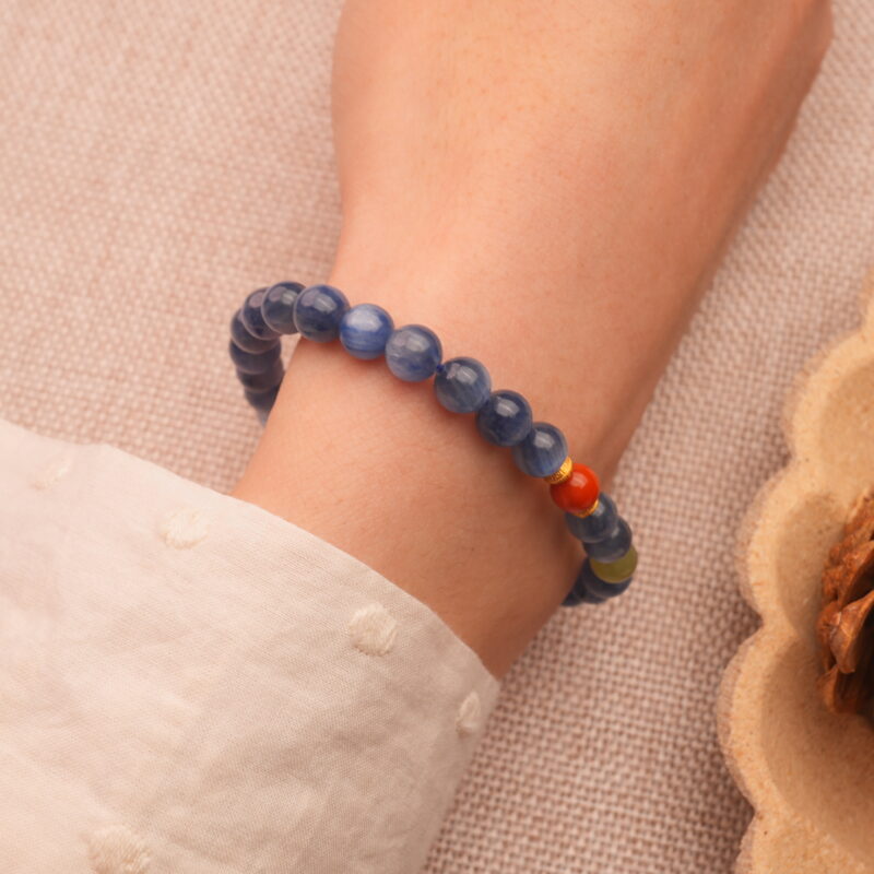 Wearing Kyanite and Agate Bracelet with Chalcedony – Gemstone Jewelry