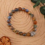 Kyanite Heart Bracelet in a Peaceful Setting – Elegant and Energetic