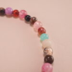 Close-up of Rose Quartz and Amethyst Beads – Colorful 4mm Gemstone Bracelet