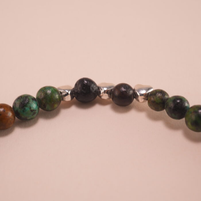 Close-up of Green Jade Beads and Leaf Charm – 4mm Gemstone Bracelet