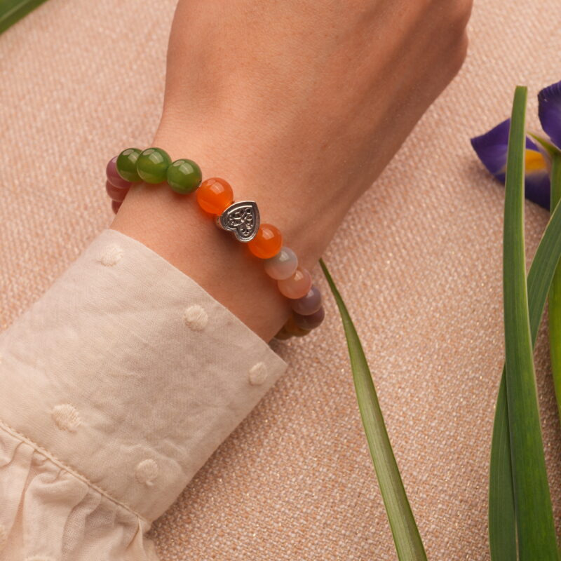 Model Wearing Agate Bracelet – Colourful Heart Bracelet on Wrist