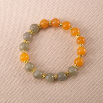 主图：Yellow chalcedony and gray moonstone 8mm bracelet with soft glow