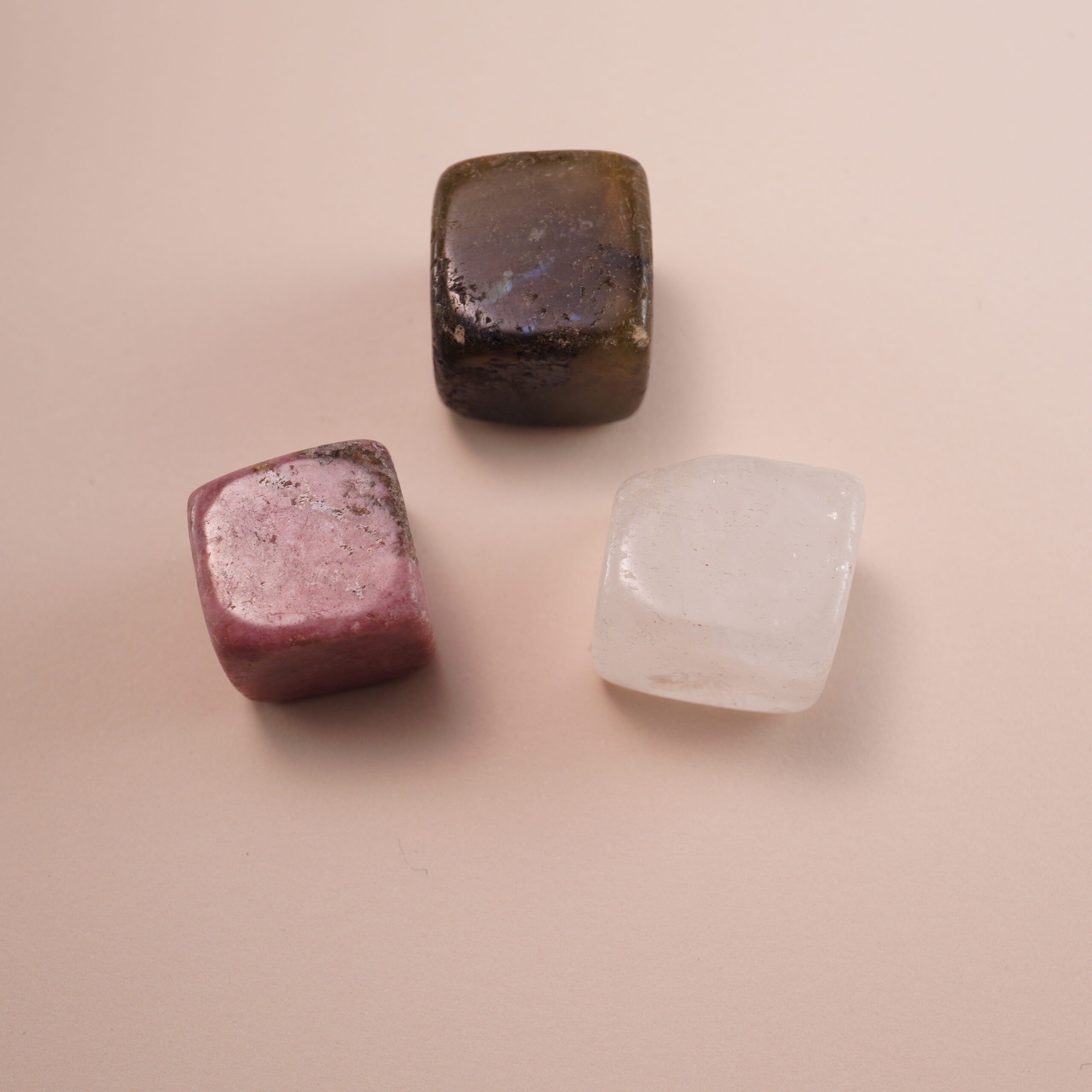 tranquil-harmony-crystal-cube-set-main.jpg Set of three crystal cubes – labradorite, rhodonite, and clear quartz – symbolizing calm, balance, and protection.